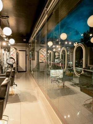 Glam hub1